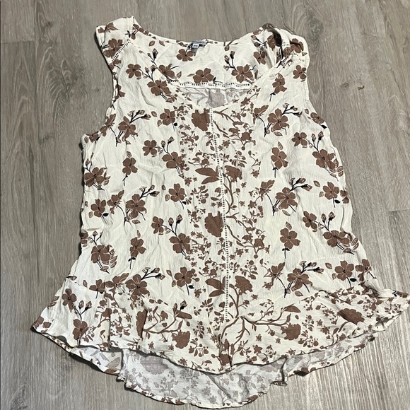 Kismet Sleeveless Floral Blouse - Brown and Cream - Picture 1 of 2